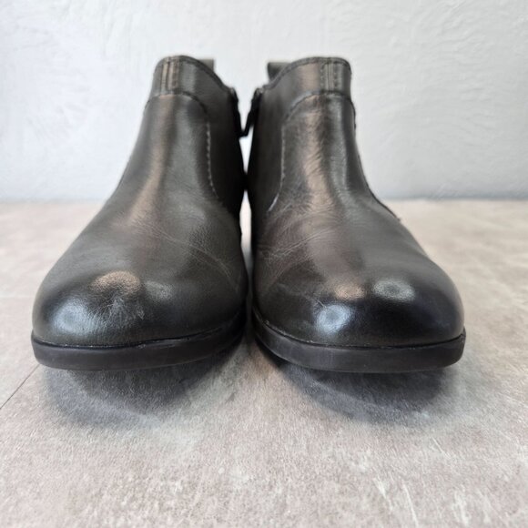 Dansko Ankle Boots Gray Leather Preppy Minimalist Western Chelsea Comfort Bootie - Picture 3 of 13